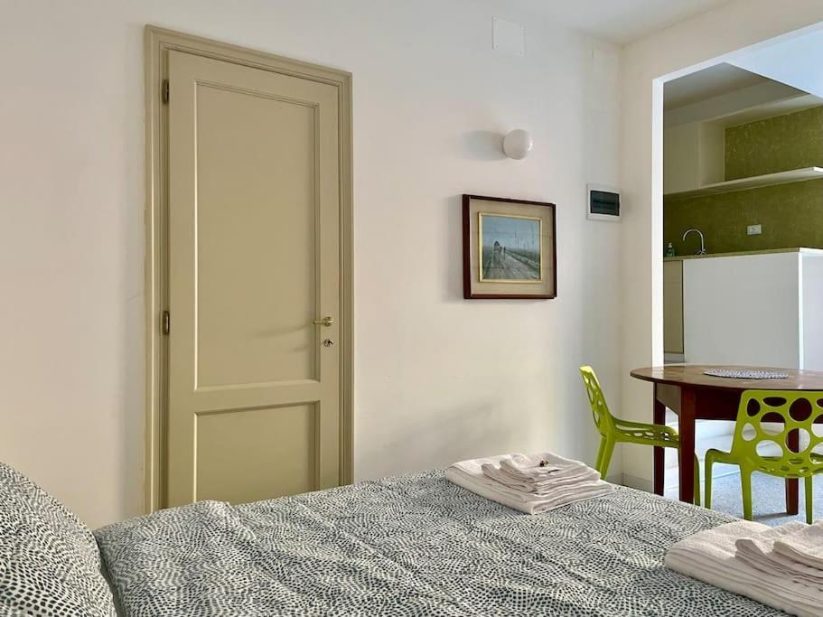 Modern Apartment Navigli Milán Exteriér fotografie