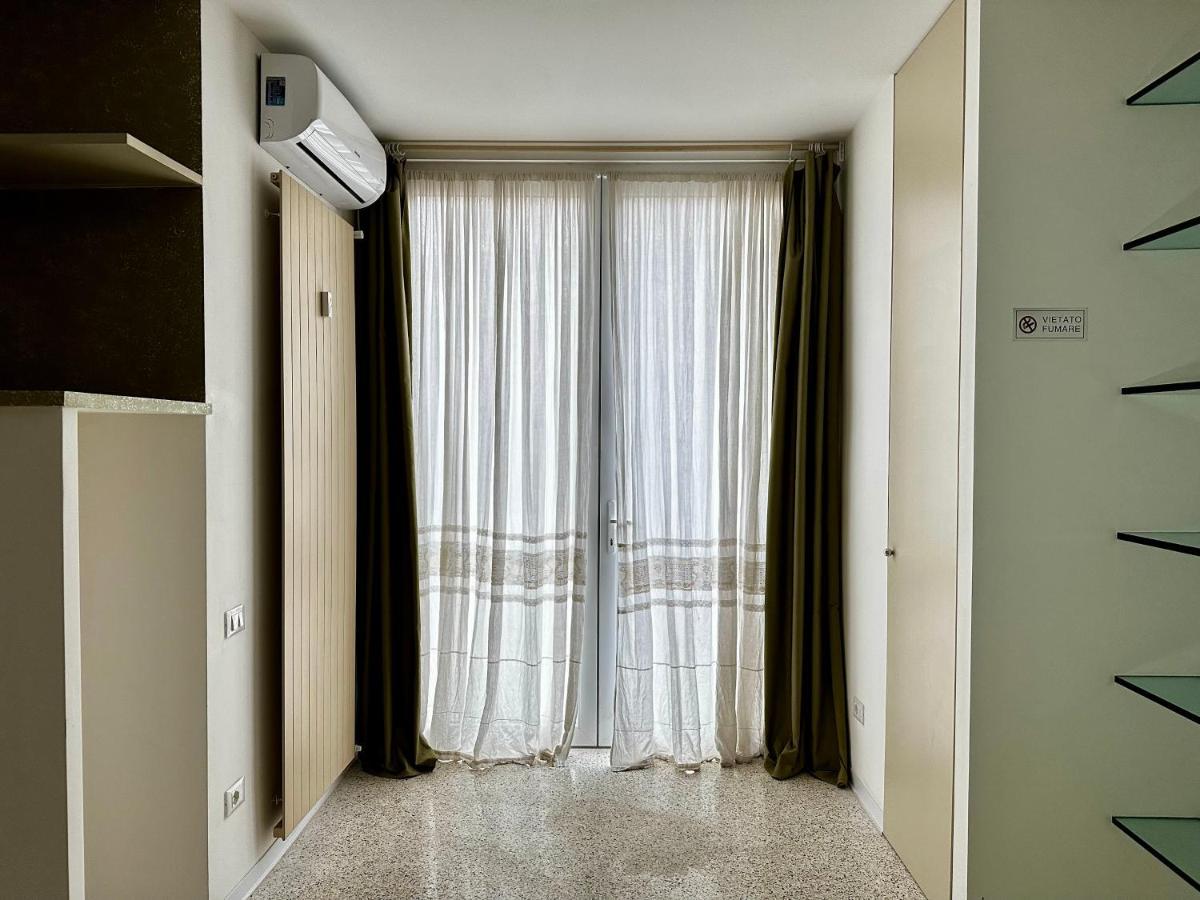 Modern Apartment Navigli Milán Exteriér fotografie